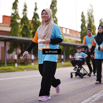 Runner Photo 8378722