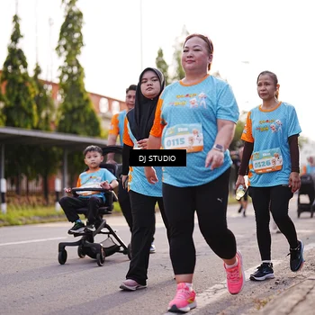 Runner Photo 8378736