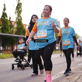 Runner Photo 8378745