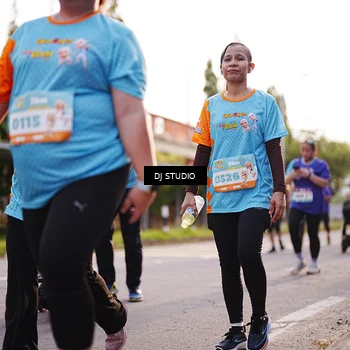 Runner Photo 8378757
