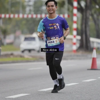 Runner Photo 8378767