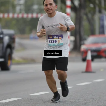 Runner Photo 8378770