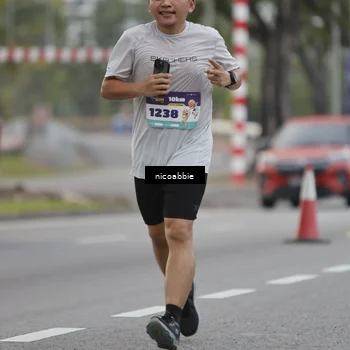 Runner Photo 8378771