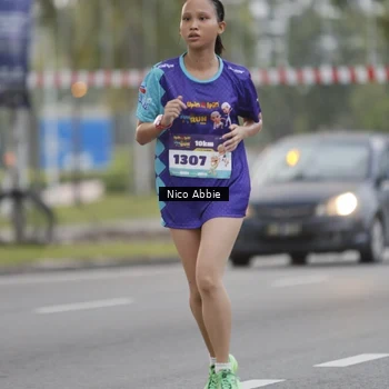 Runner Photo 8378787