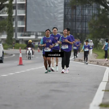 Runner Photo 8378815