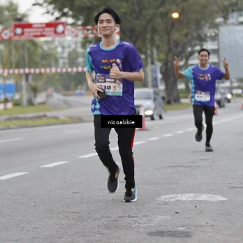 Runner Photo 8378850