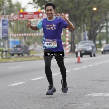 Runner Photo 8378858