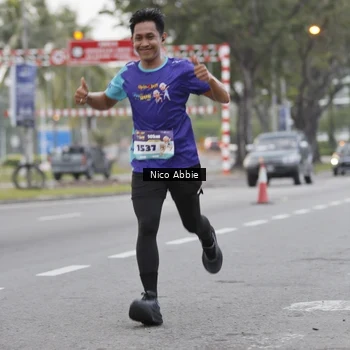 Runner Photo 8378869