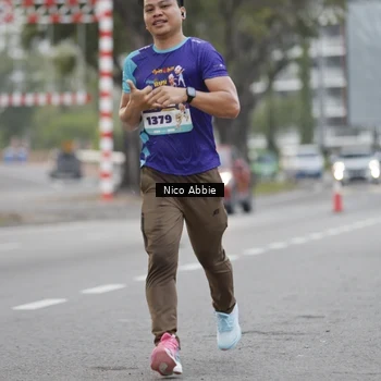 Runner Photo 8378872