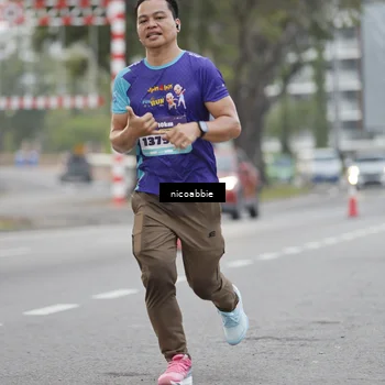 Runner Photo 8378874
