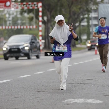 Runner Photo 8378881