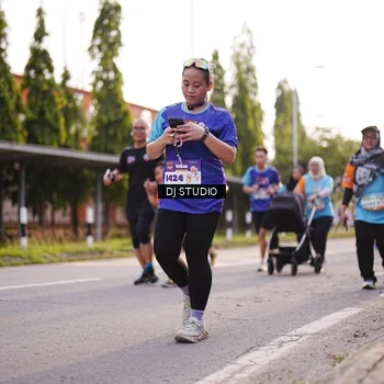 Runner Photo 8378886