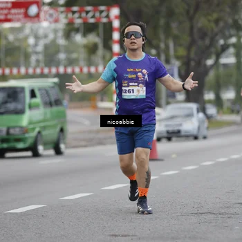 Runner Photo 8378896
