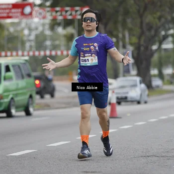 Runner Photo 8378902