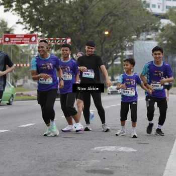 Runner Photo 8378920