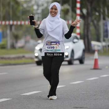 Runner Photo 8378938