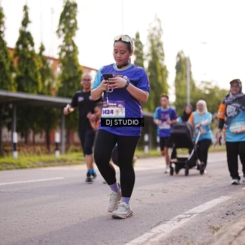 Runner Photo 8378941
