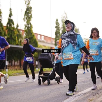 Runner Photo 8378950