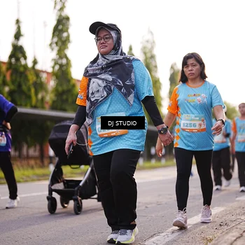 Runner Photo 8378971
