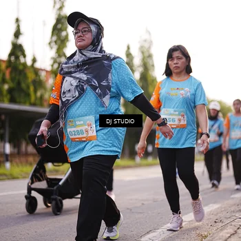 Runner Photo 8379005