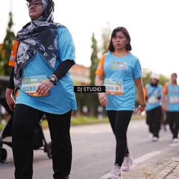 Runner Photo 8379013