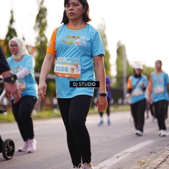 Runner Photo 8379029