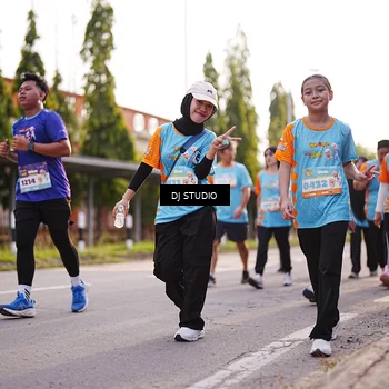 Runner Photo 8379041