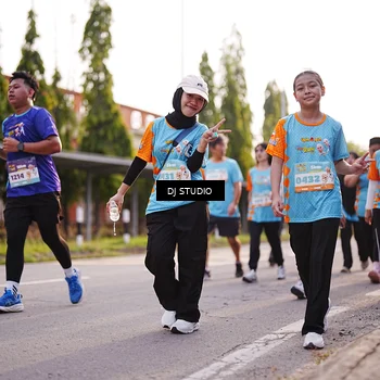 Runner Photo 8379042
