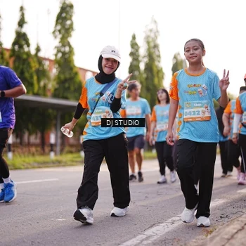 Runner Photo 8379049