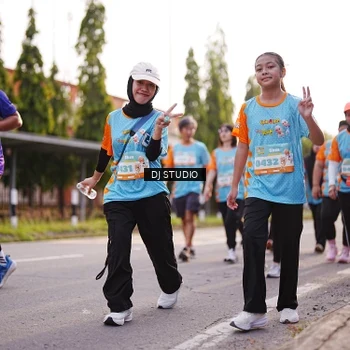 Runner Photo 8379050