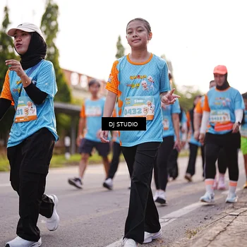 Runner Photo 8379064