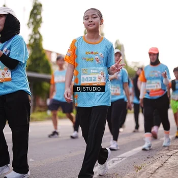 Runner Photo 8379069