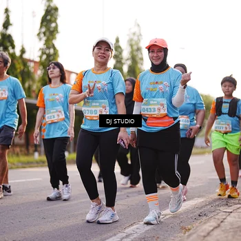 Runner Photo 8379073