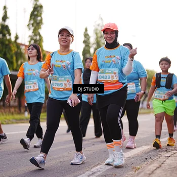 Runner Photo 8379076