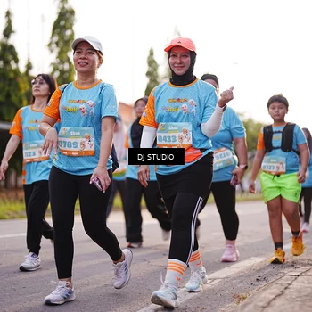Runner Photo 8379081