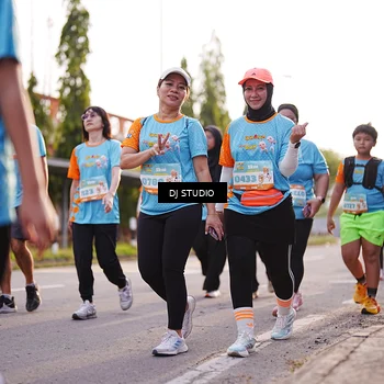 Runner Photo 8379083