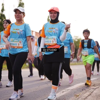 Runner Photo 8379087