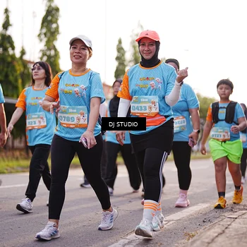 Runner Photo 8379092