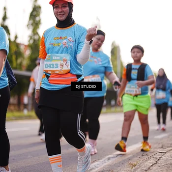 Runner Photo 8379098