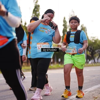 Runner Photo 8379113