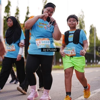 Runner Photo 8379114
