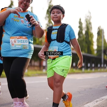 Runner Photo 8379156