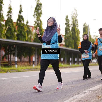 Runner Photo 8379199