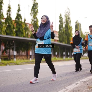 Runner Photo 8379202