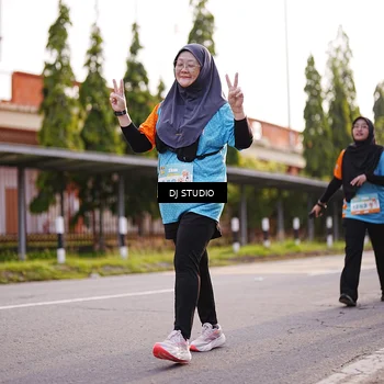 Runner Photo 8379229