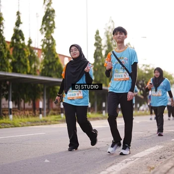 Runner Photo 8379256