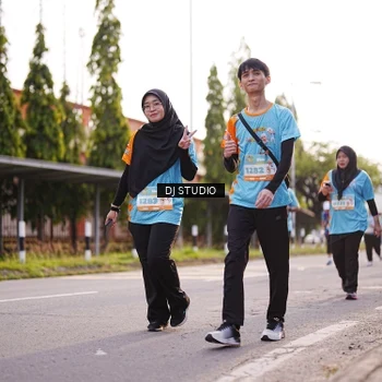 Runner Photo 8379260