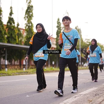 Runner Photo 8379263