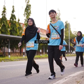 Runner Photo 8379264