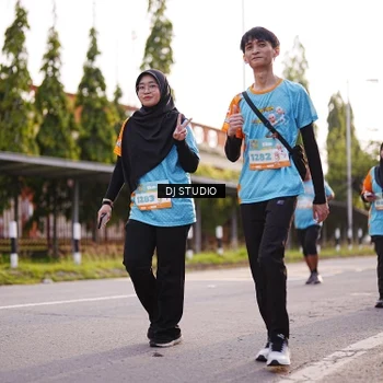 Runner Photo 8379266